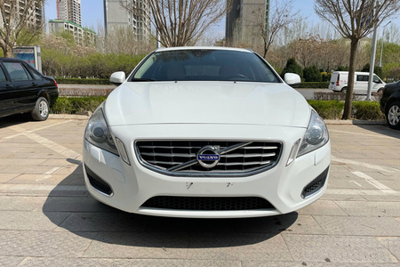 吴忠二手沃尔沃V60 2013款 T5 智尊版