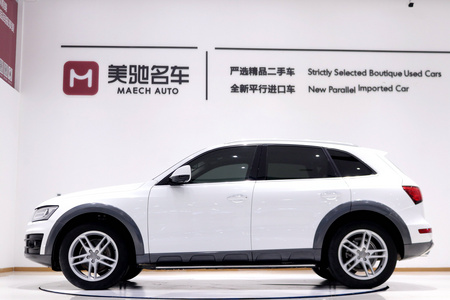 鹤壁二手奥迪Q5 2018款 典藏版 40 TFSI 技术版
